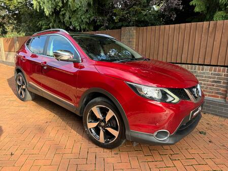 NISSAN QASHQAI 1.2 DIG-T n-tec+